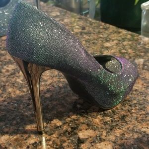 Eloquent Heels by Carlos